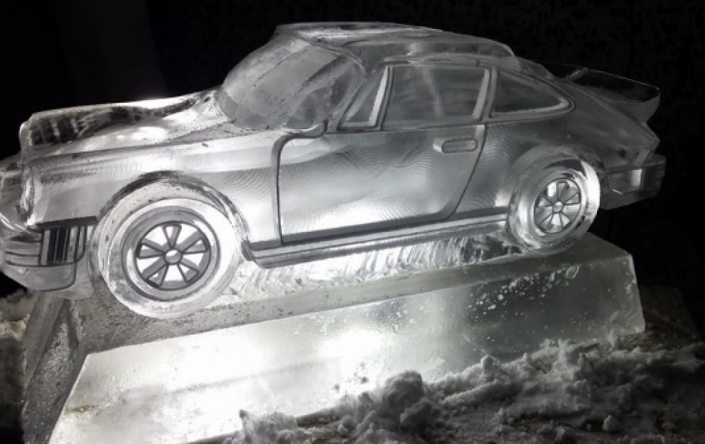 Porsche 911 Vodka Luge from Passion for ice
